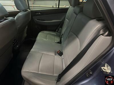 2018 Subaru Outback 2.5i Limited   - Photo 10 - Muskego, WI 53150