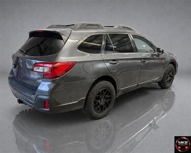 2019 Subaru Outback 2.5i   - Photo 7 - Muskego, WI 53150