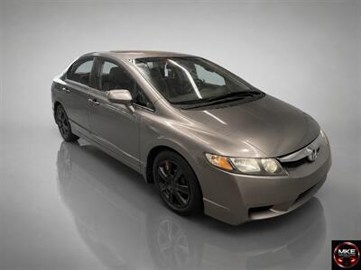 2011 Honda Civic LX   - Photo 6 - Muskego, WI 53150