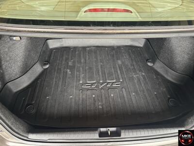 2011 Honda Civic LX   - Photo 16 - Muskego, WI 53150