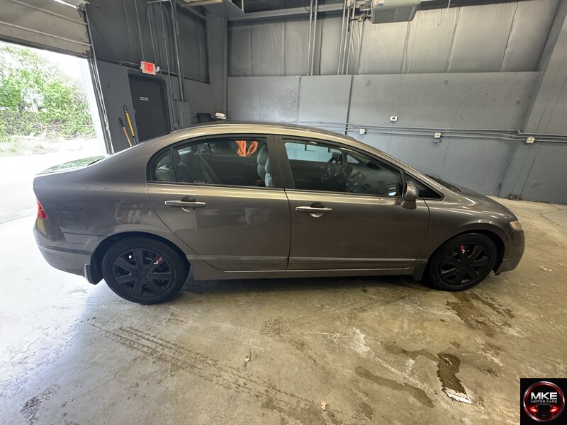 2011 Honda Civic LX   - Photo 1 - Muskego, WI 53150