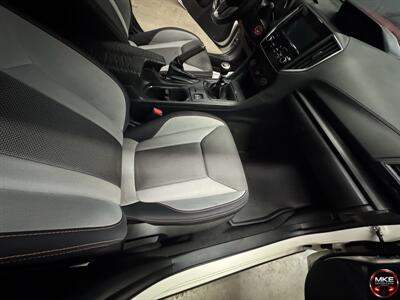 2019 Subaru Crosstrek 2.0i Premium - Photo 12 - Muskego, WI 53150