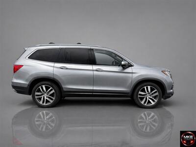 2016 Honda Pilot Touring   - Photo 1 - Muskego, WI 53150
