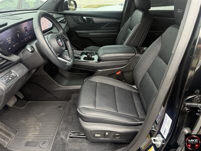 2025 Buick Enclave Sport Touring - Photo 12 - Muskego, WI 53150