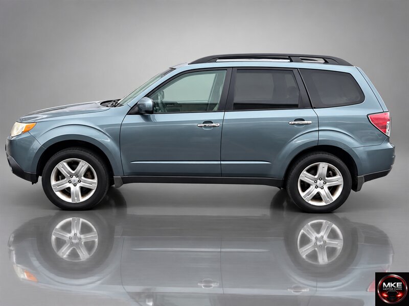 2009 Subaru Forester 2.5 X Premium   - Photo 1 - Muskego, WI 53150