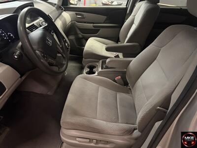 2015 Honda Odyssey EX - Photo 12 - Muskego, WI 53150