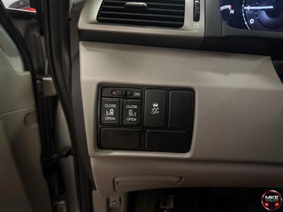 2015 Honda Odyssey EX - Photo 18 - Muskego, WI 53150