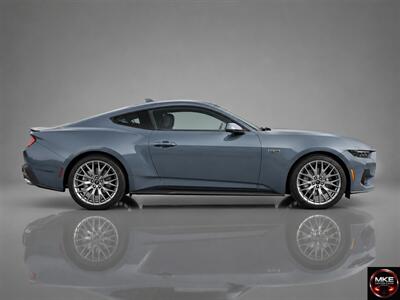 2025 Ford Mustang GT - Photo 4 - Muskego, WI 53150