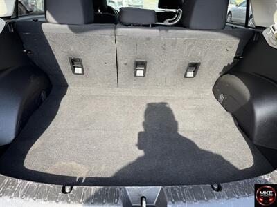2016 Subaru Crosstrek 2.0i Base   - Photo 8 - Muskego, WI 53150