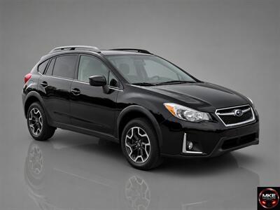 2016 Subaru Crosstrek 2.0i Base   - Photo 2 - Muskego, WI 53150