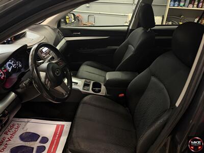 2011 Subaru Outback 2.5i Premium - Photo 11 - Muskego, WI 53150