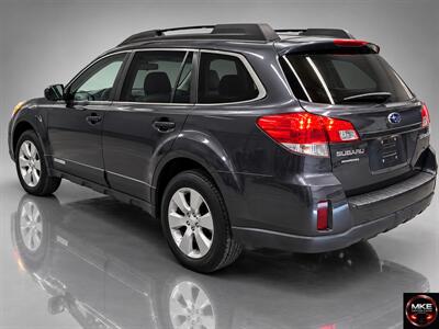 2011 Subaru Outback 2.5i Premium - Photo 3 - Muskego, WI 53150