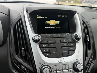 2017 Chevrolet Equinox LT   - Photo 12 - Muskego, WI 53150