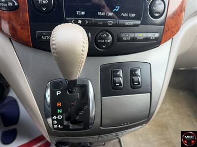 2007 Toyota Sienna XLE 7-Passenger   - Photo 15 - Muskego, WI 53150