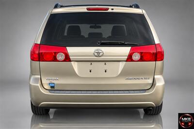 2007 Toyota Sienna XLE 7-Passenger   - Photo 4 - Muskego, WI 53150