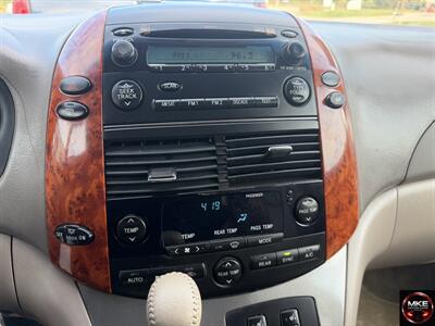 2007 Toyota Sienna XLE 7-Passenger   - Photo 14 - Muskego, WI 53150