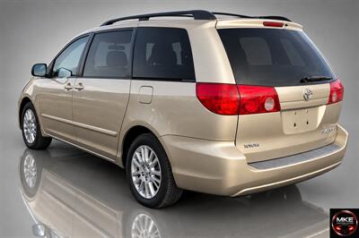 2007 Toyota Sienna XLE 7-Passenger   - Photo 3 - Muskego, WI 53150