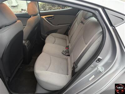 2013 Hyundai ELANTRA GLS   - Photo 8 - Muskego, WI 53150