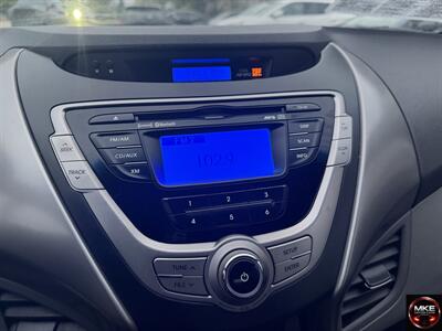 2013 Hyundai ELANTRA GLS   - Photo 12 - Muskego, WI 53150