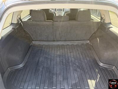 2013 Subaru Outback 2.5i Premium   - Photo 9 - Muskego, WI 53150