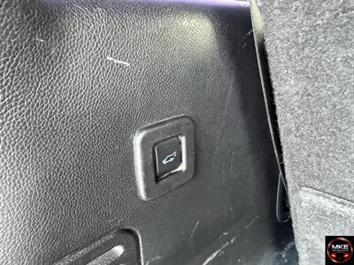 2016 Ford Expedition XLT - Photo 12 - Muskego, WI 53150