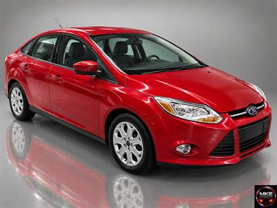 2012 Ford Focus SE - Photo 3 - Muskego, WI 53150