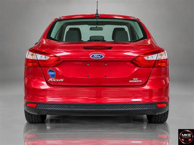 2012 Ford Focus SE - Photo 7 - Muskego, WI 53150