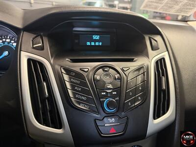 2012 Ford Focus SE - Photo 10 - Muskego, WI 53150