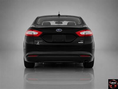 2015 Ford Fusion SE   - Photo 4 - Muskego, WI 53150