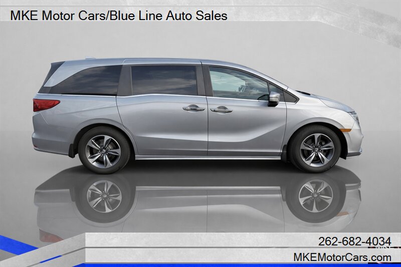 2018 Honda Odyssey Touring   - Photo 1 - Muskego, WI 53150
