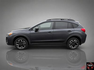 2017 Subaru Crosstrek 2.0i Base   - Photo 1 - Muskego, WI 53150