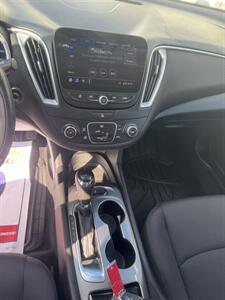 2019 Chevrolet Malibu LS   - Photo 14 - Muskego, WI 53150
