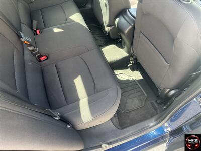 2019 Chevrolet Malibu LS   - Photo 11 - Muskego, WI 53150