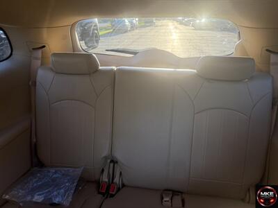 2012 Buick Enclave Premium   - Photo 10 - Muskego, WI 53150