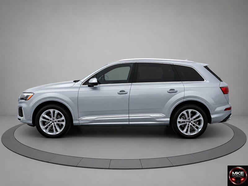 2025 Audi Q7 quattro Premium Plus 55 TFSI   - Photo 1 - Muskego, WI 53150