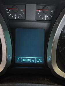 2017 Chevrolet Equinox LT   - Photo 10 - Muskego, WI 53150
