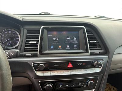 2018 Hyundai SONATA SE - Photo 14 - Houston, TX 77083