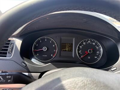 2014 Volkswagen Jetta SE - Photo 15 - Houston, TX 77083
