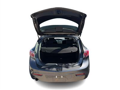 2013 Mazda Mazda3 i Touring   - Photo 11 - Houston, TX 77083