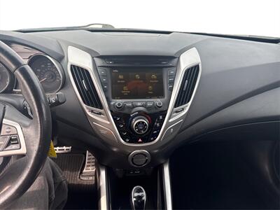 2013 Hyundai VELOSTER   - Photo 13 - Houston, TX 77083