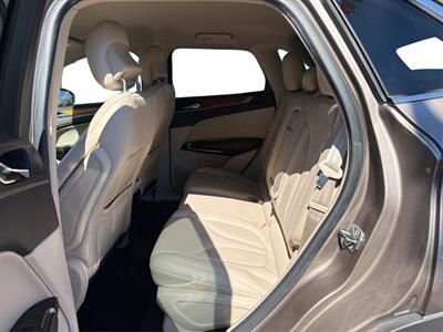 2019 Lincoln MKC Select   - Photo 2 - Houston, TX 77083