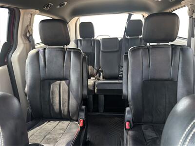 2017 Dodge Grand Caravan SXT   - Photo 22 - Houston, TX 77083