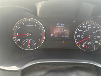 2020 Kia Optima LX - Photo 14 - Houston, TX 77083