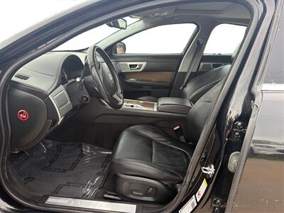 2013 Jaguar XF 2.0T - Photo 9 - Houston, TX 77083