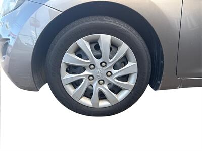 2011 Hyundai ELANTRA GLS - Photo 16 - Houston, TX 77083