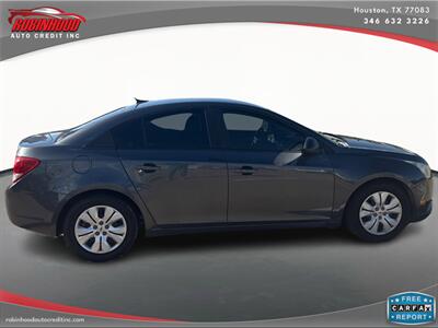 2013 Chevrolet Cruze LS Auto - Photo 4 - Houston, TX 77083