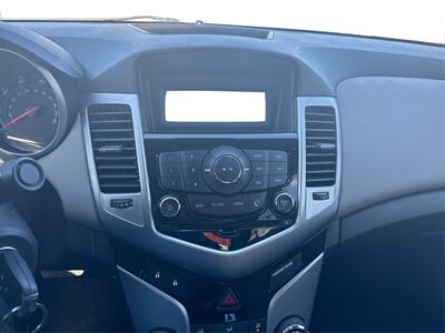 2013 Chevrolet Cruze LS Auto - Photo 12 - Houston, TX 77083