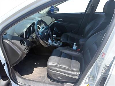 2016 Chevrolet Cruze Limited 2LT Auto - Photo 9 - Houston, TX 77083