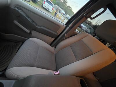 2006 Ford Explorer XLS   - Photo 8 - , Moncks Corner, SC 29461