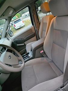 2006 Ford Explorer XLS   - Photo 10 - , Moncks Corner, SC 29461